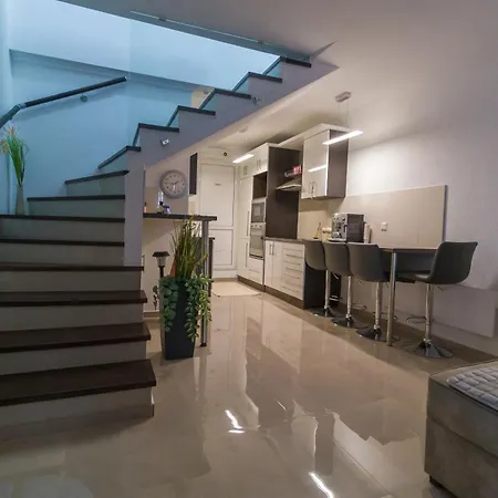 Apartmani Vesic Tivat Exterior photo